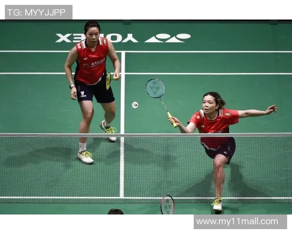 广州羽毛球队与西安羽毛球队赛后复盘分析意识与战术的较量与启示